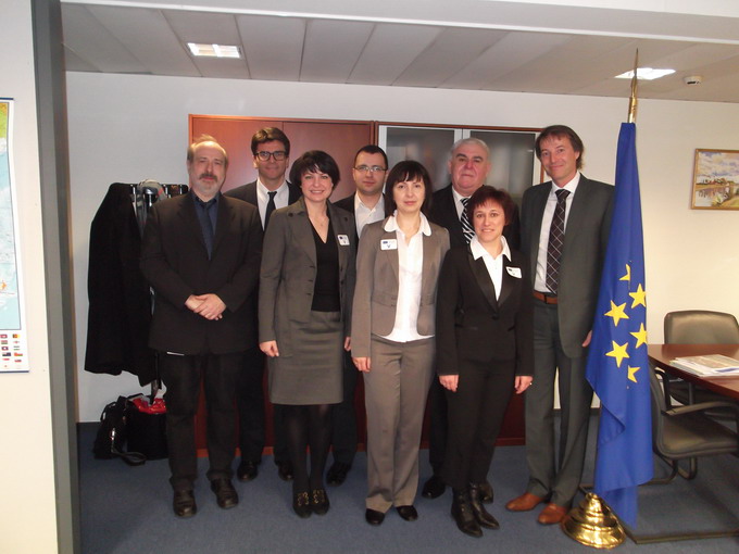 On 12-16 March, the Ukrainian Anti-Plague Station Design Identification Mission to European Commission and advanced microbiological Institutions of France has been organized by the STCU.